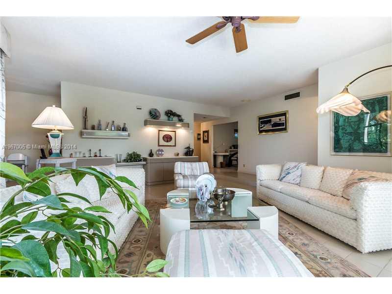 7671 Cinebar Dr Unit: 20L