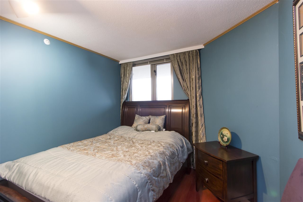 806-3070 Guildford Wy