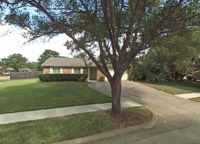 602 Woodcrest
