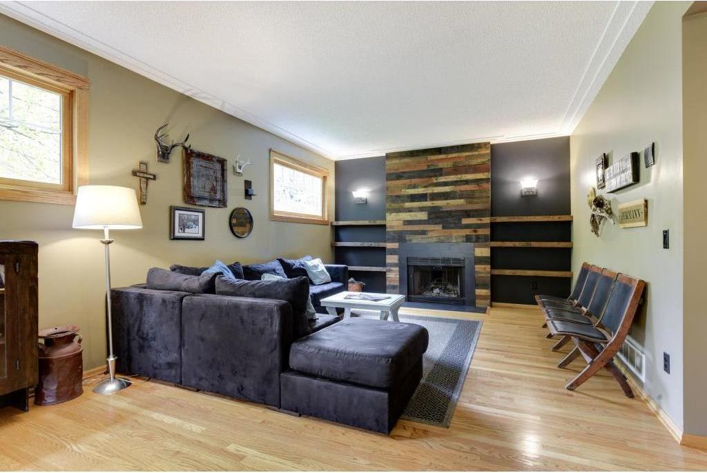 4090 Foxmoore Ct