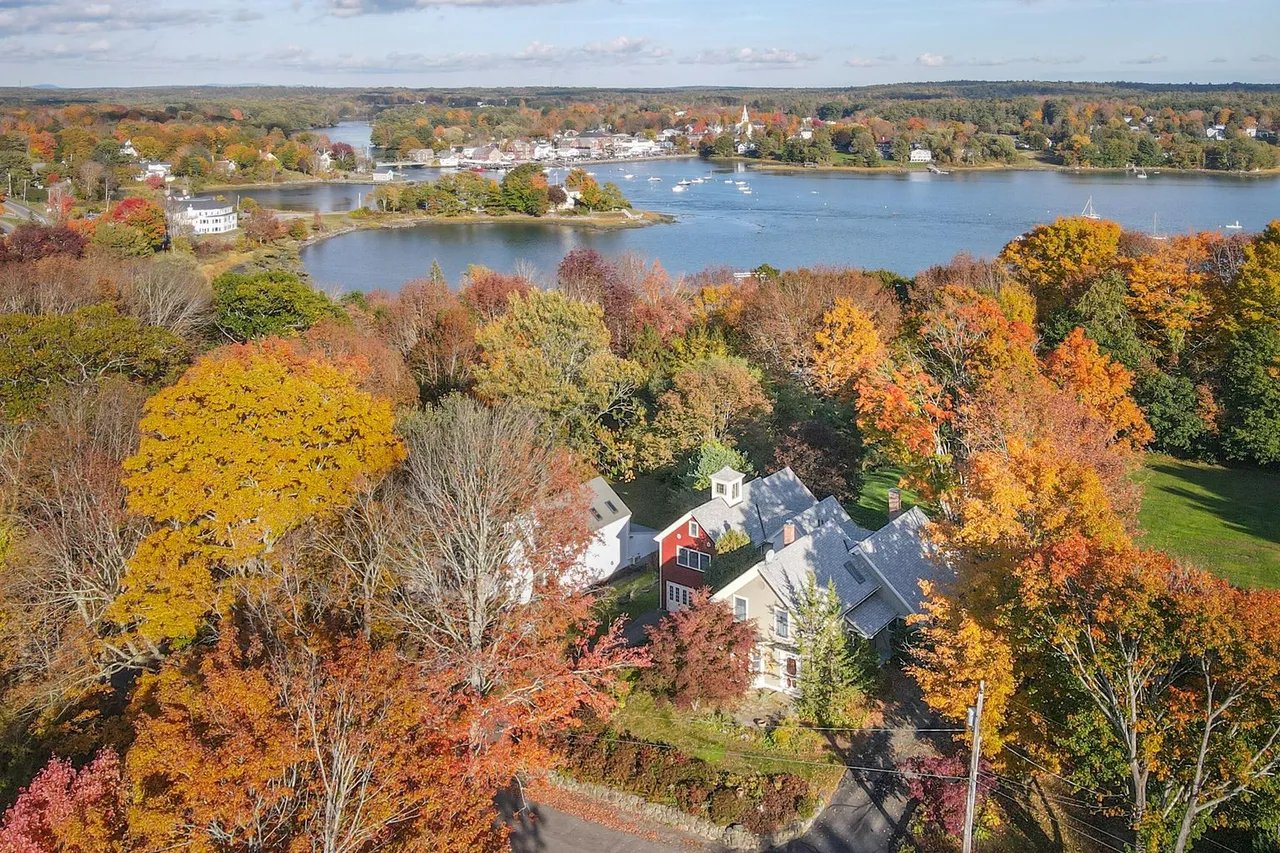 New Listing! 21 Liberty Street, Newcastle, Maine – $800,000