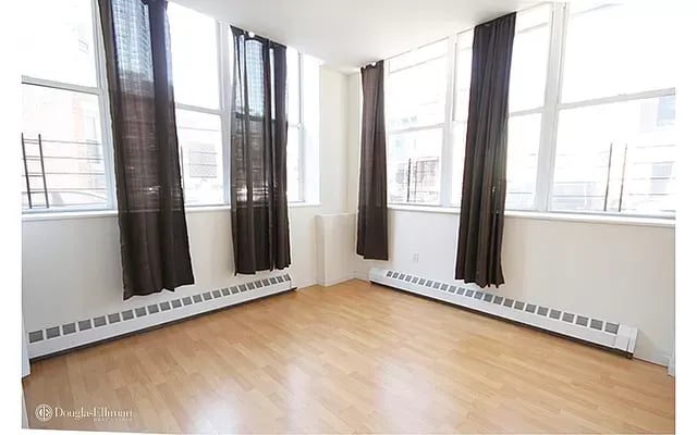 27-37 27th Street Unit: 1D