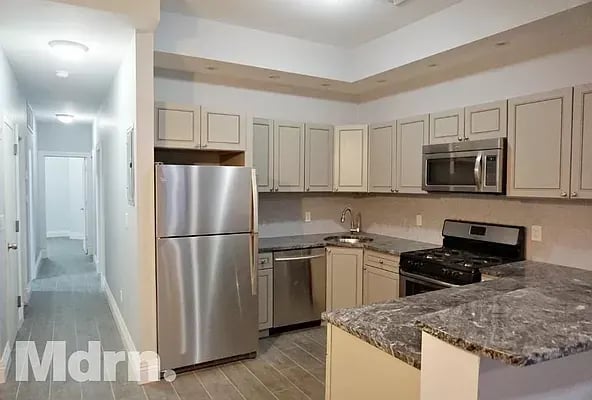 776 Halsey Street Unit: GARDEN