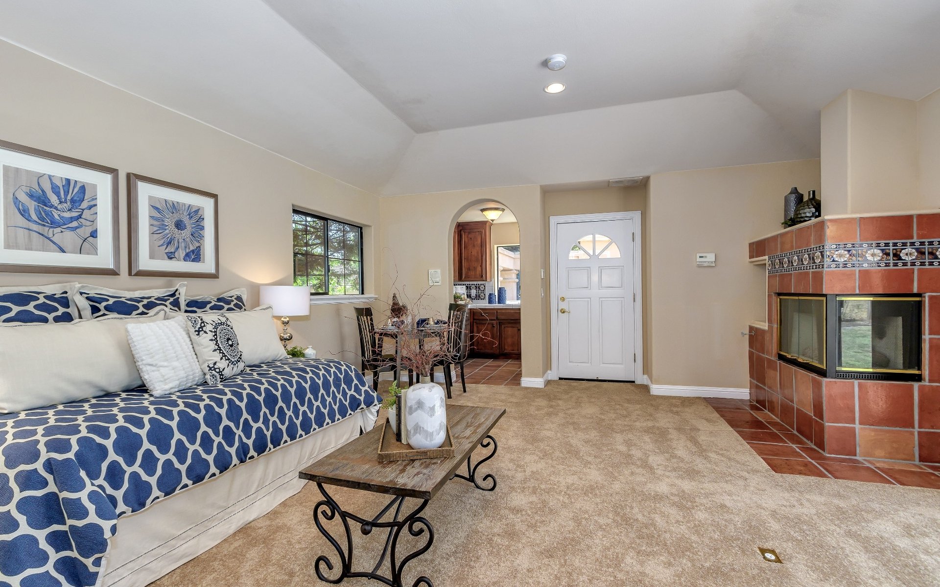 116 Laurelwood Dr