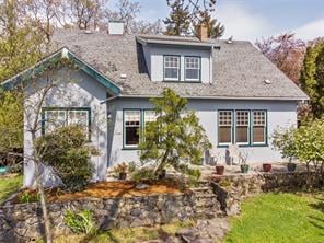 1051 Leslie Dr