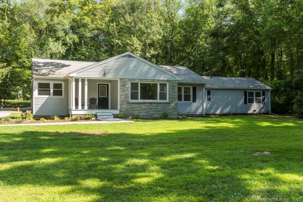 21 Lake Rd