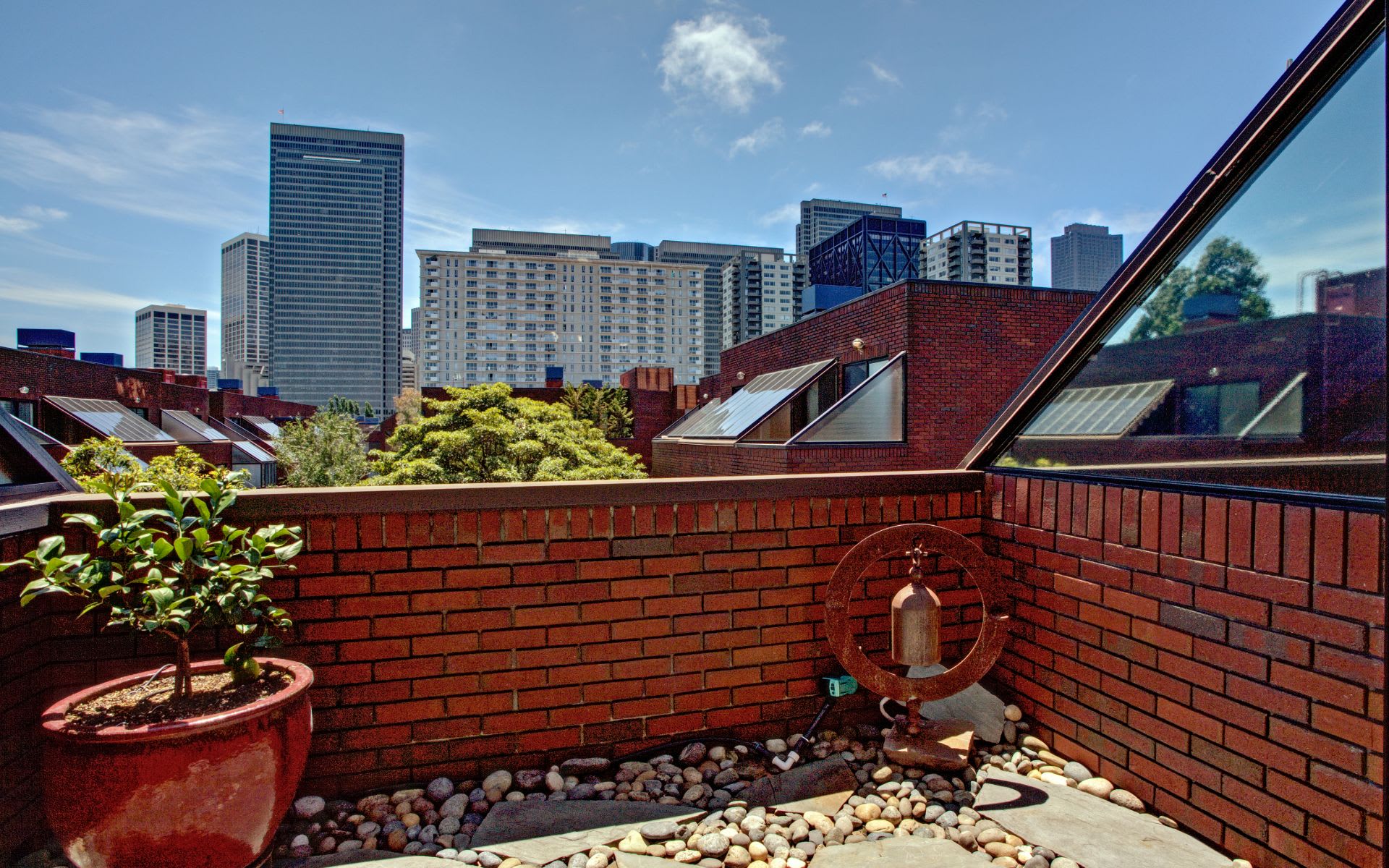 640 Davis St, #19