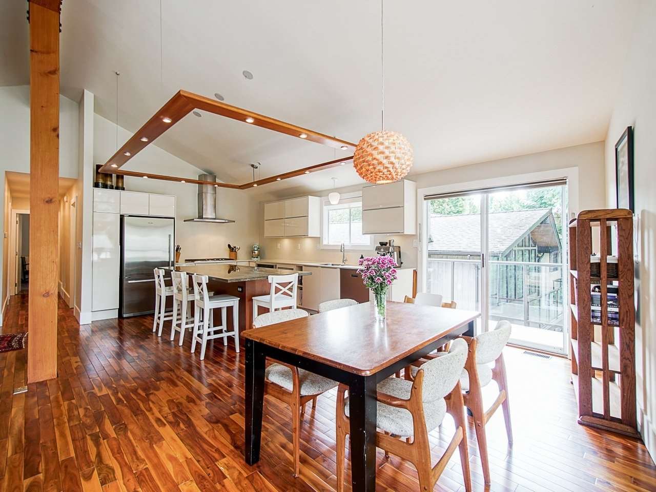 2612 Hardy Cres