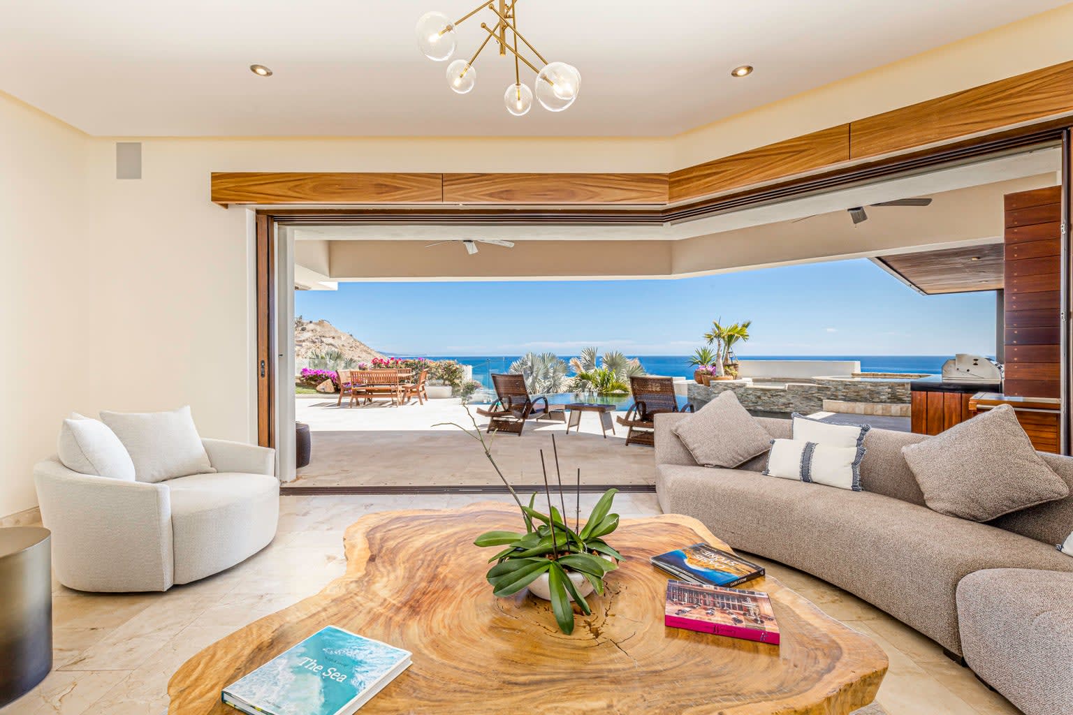 Cabo Colorado