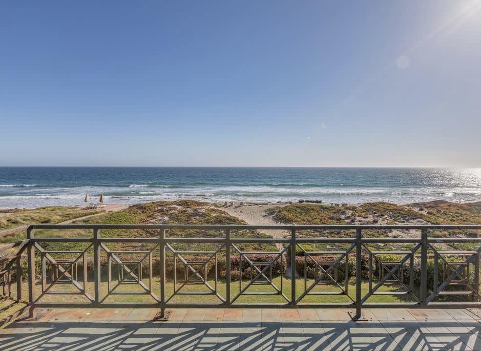 SUMMER LUXURY LEASE