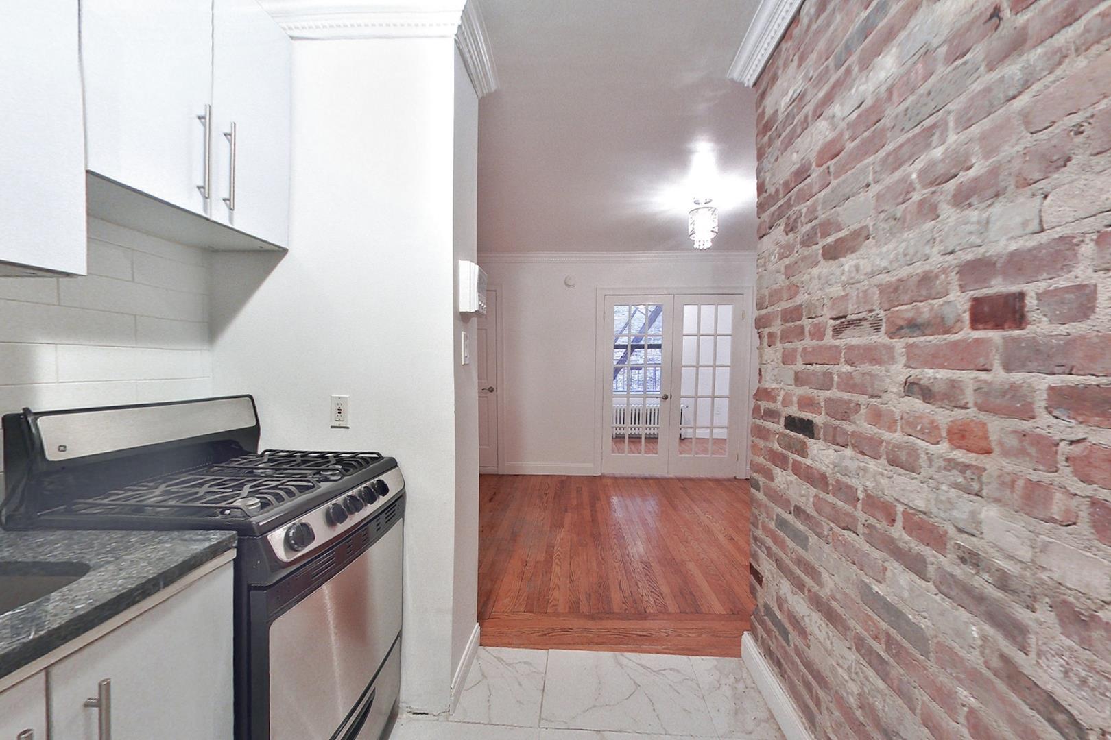 102 West 79th Street, Apt 2-F