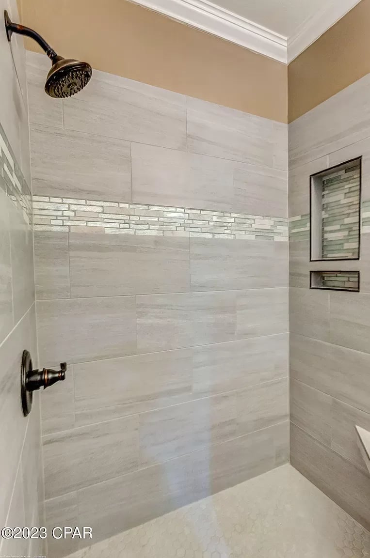 3308 Azalea Circle