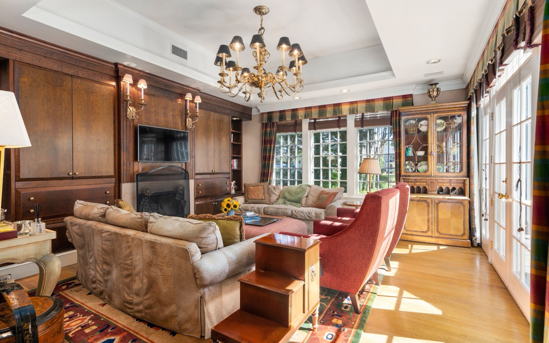 112 Gordon Rd | Under Contract