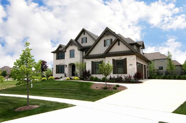 3681 Heathmoor Dr