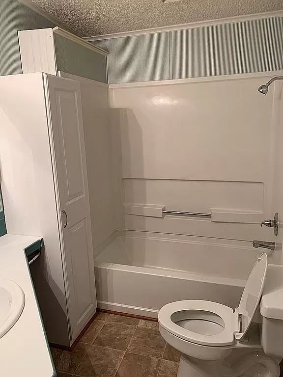 10711 VICKERY
