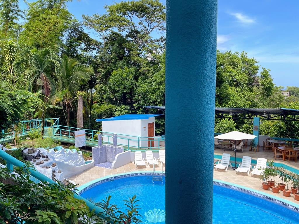 Iconic Ocean View Hotel In Manuel Antonio 