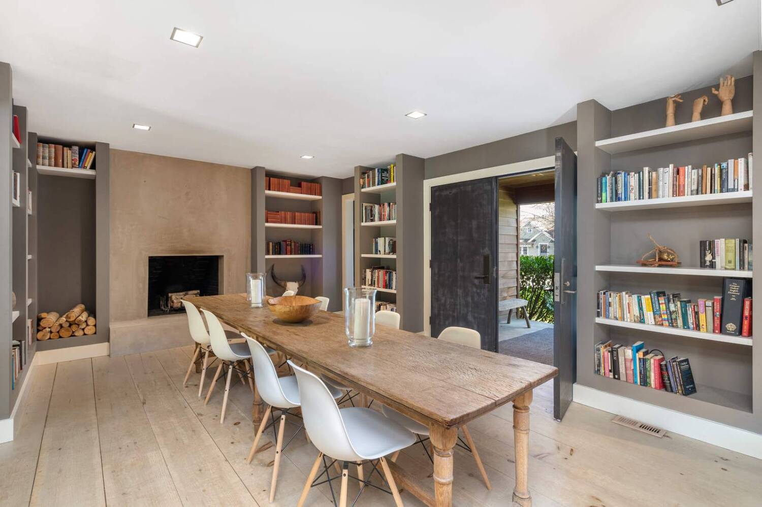 25 Sunset Dr