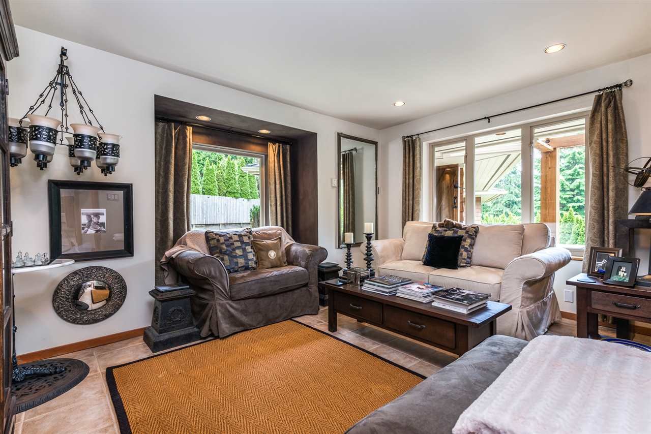 5520 Marine Dr