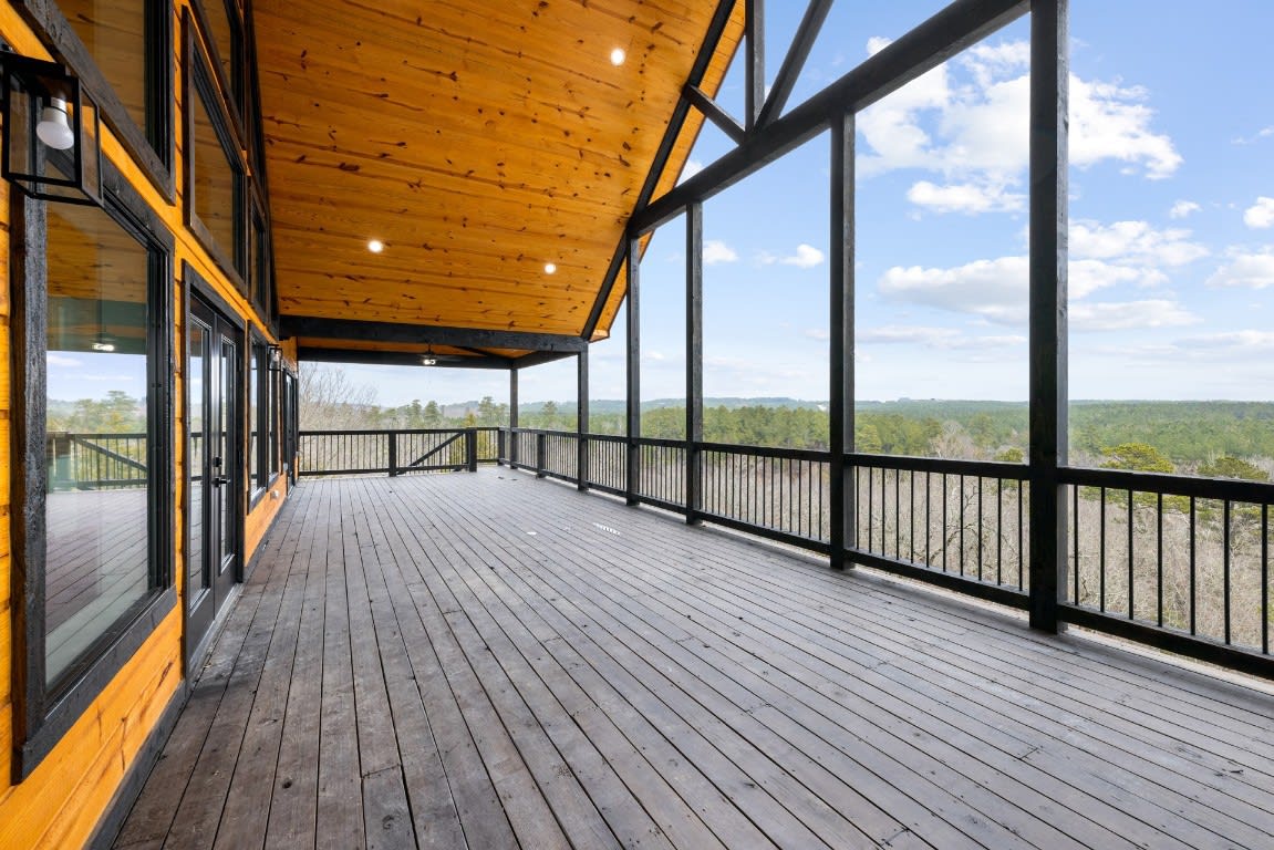 203 Ironwood Creek Trl