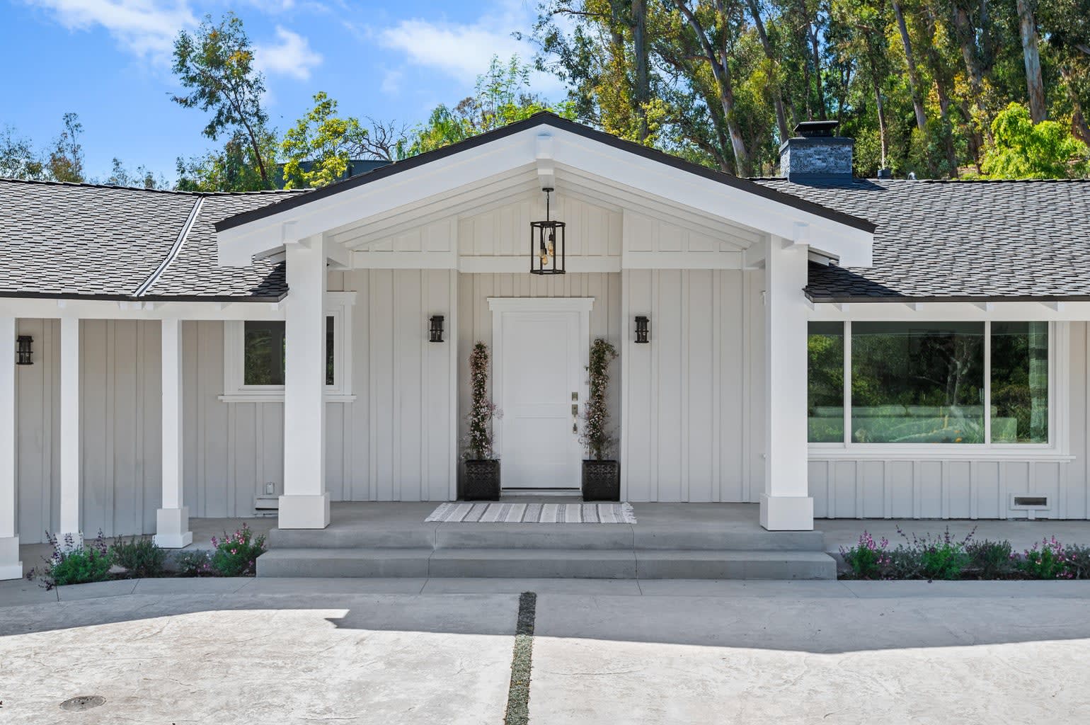 55 Crestview Lane
