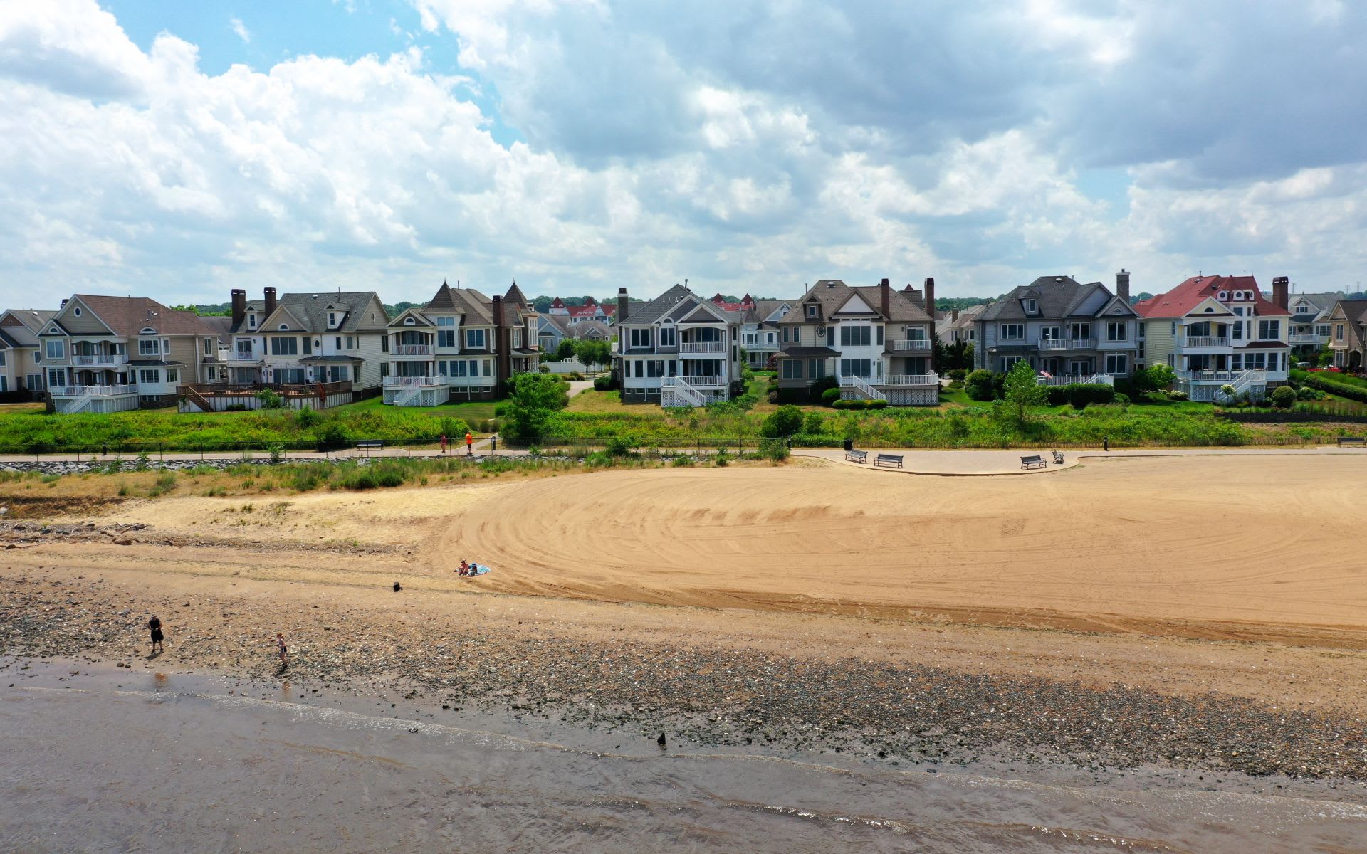 23 LIGHTHOUSE DR