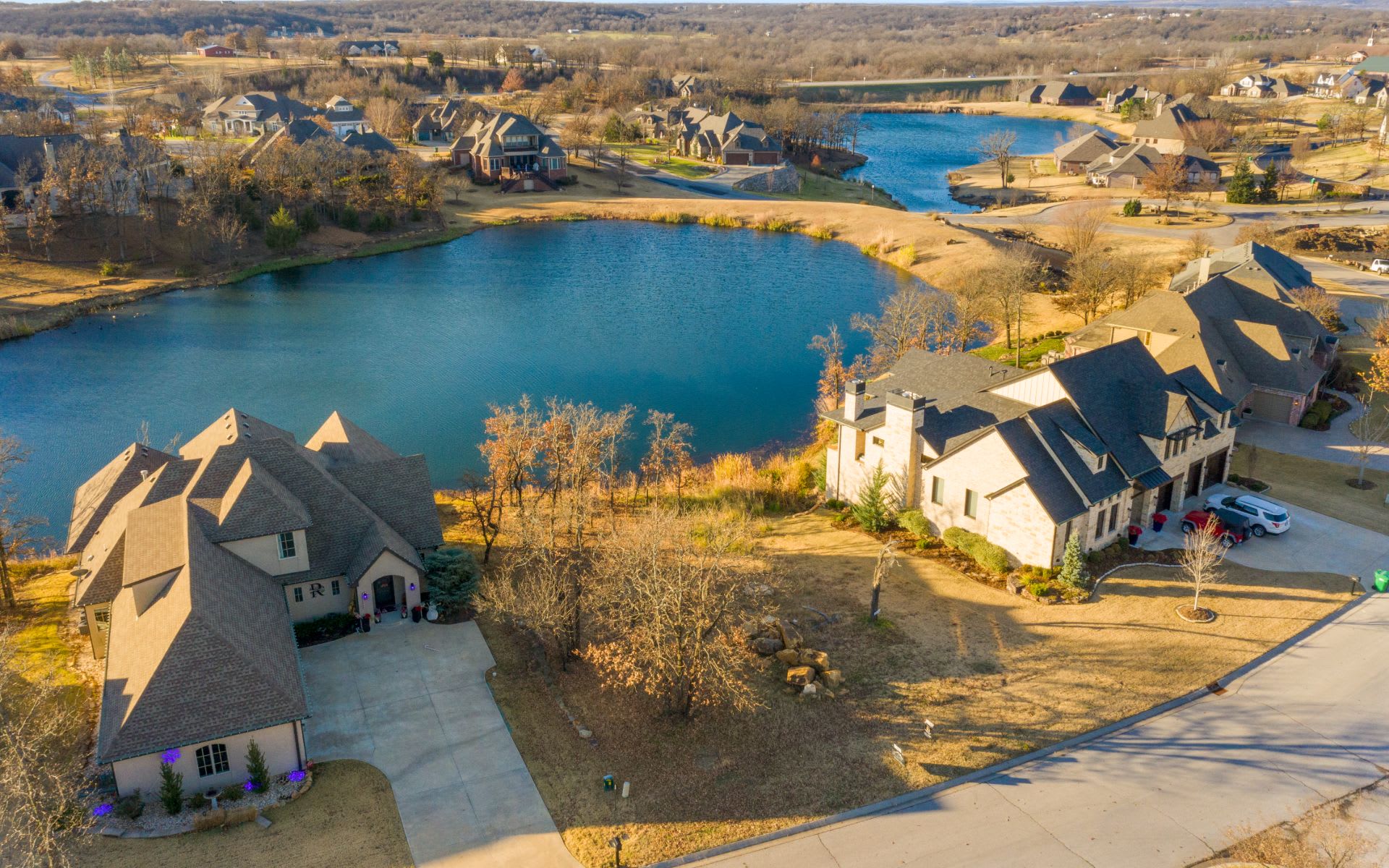 629 Cross Timbers Blvd