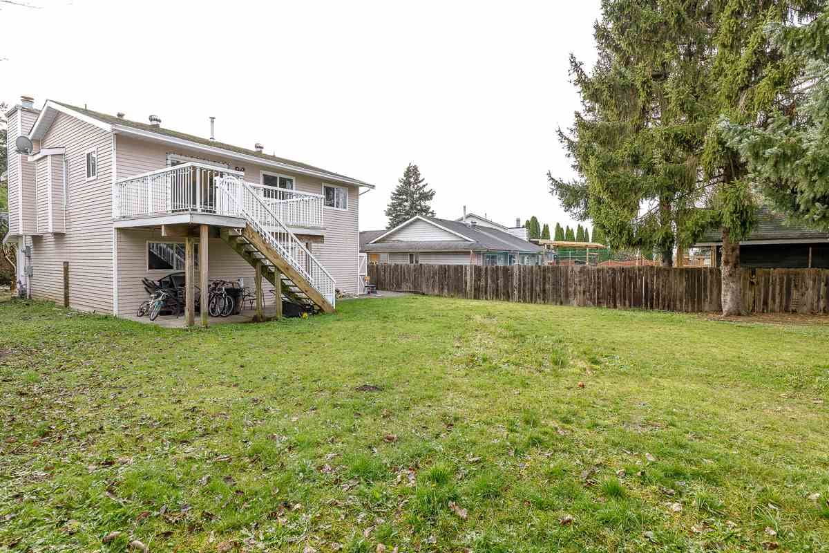 20373 115 Ave