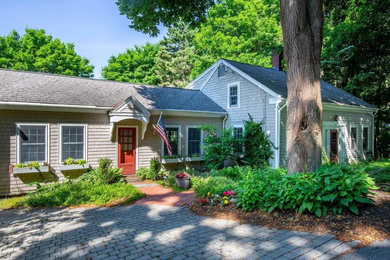 New Listing! 54 Main Street, Rockport, ME 04856 – $725,000