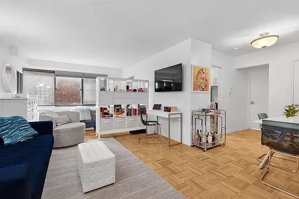 175 West 12th Street #5N
