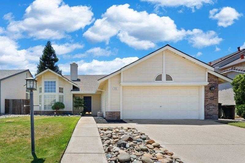 1213 Zinfandel Drive