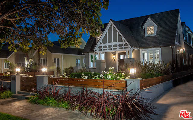 137 S Larchmont Blvd