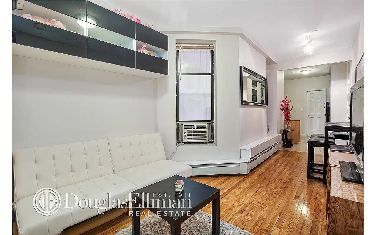 133 West 89th Street Unit: 1