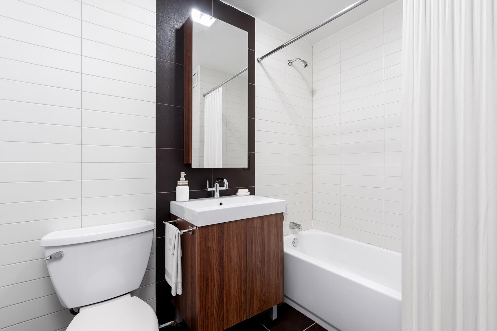 116 John Street, Apt 3105