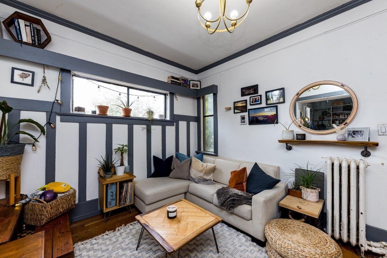 2043 Stainsbury Avenue, Vancouver