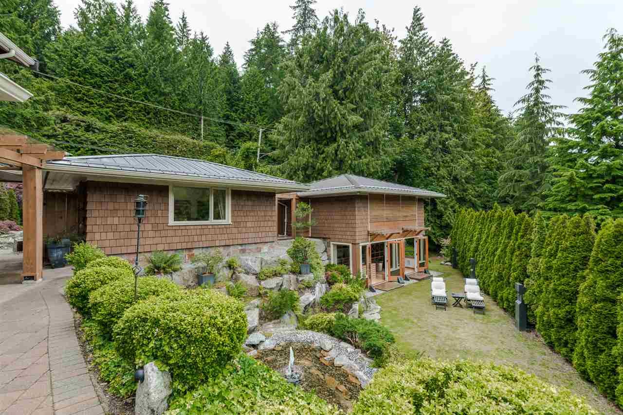 5520 Marine Dr