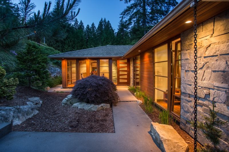 481 Craigmohr Dr