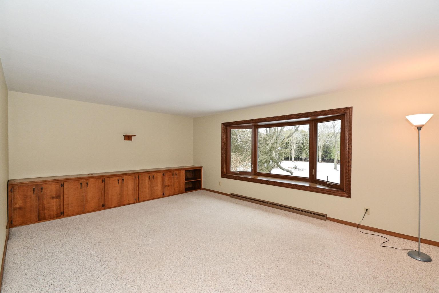 1972 Lake Shore Rd