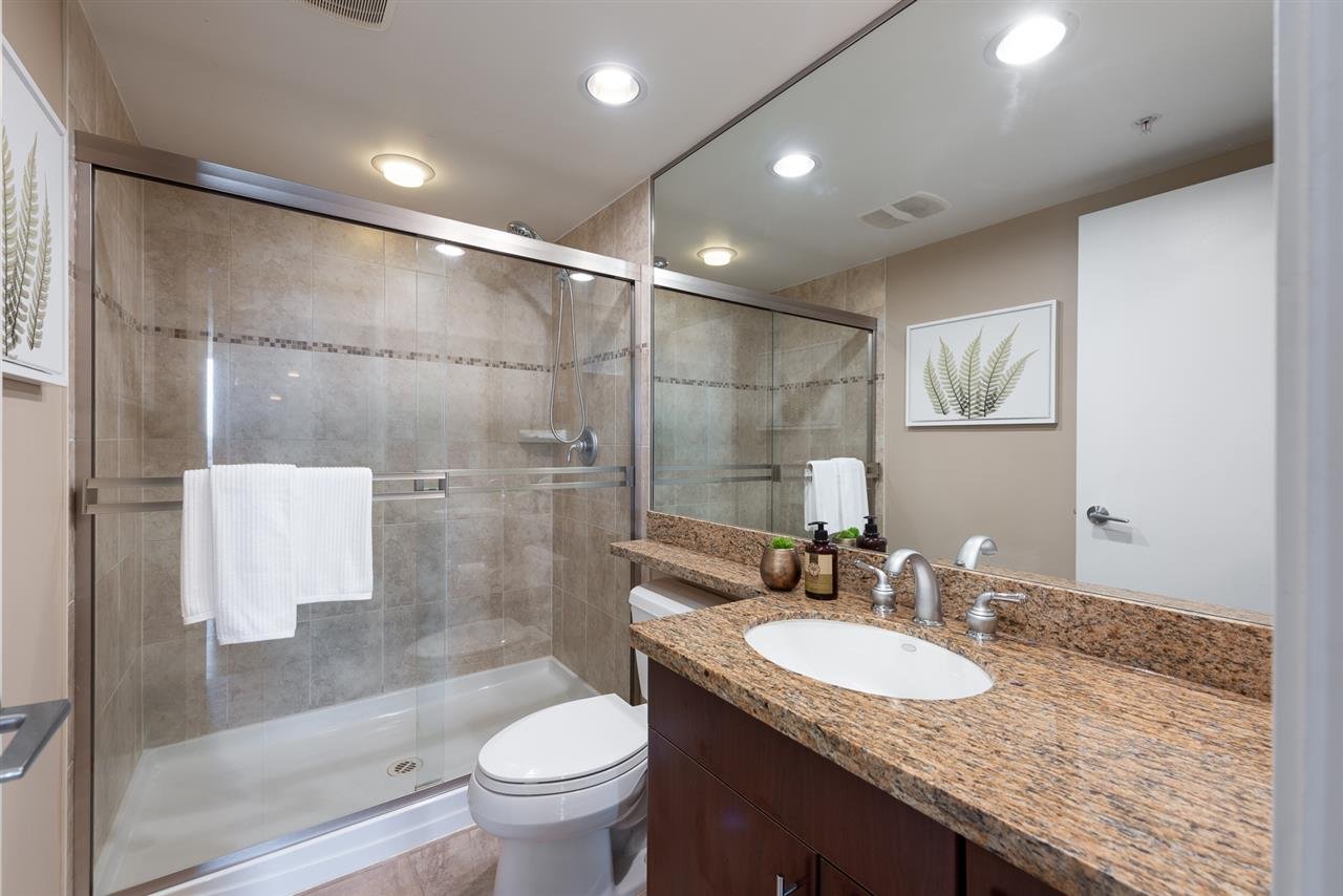 1302-1483 W 7th Ave
