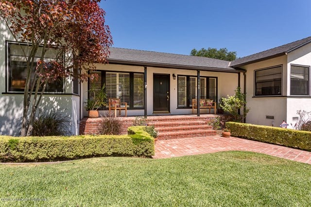 Charming Entertainer's Home in La Canada