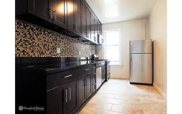 18-37 21st Rd Unit: 2