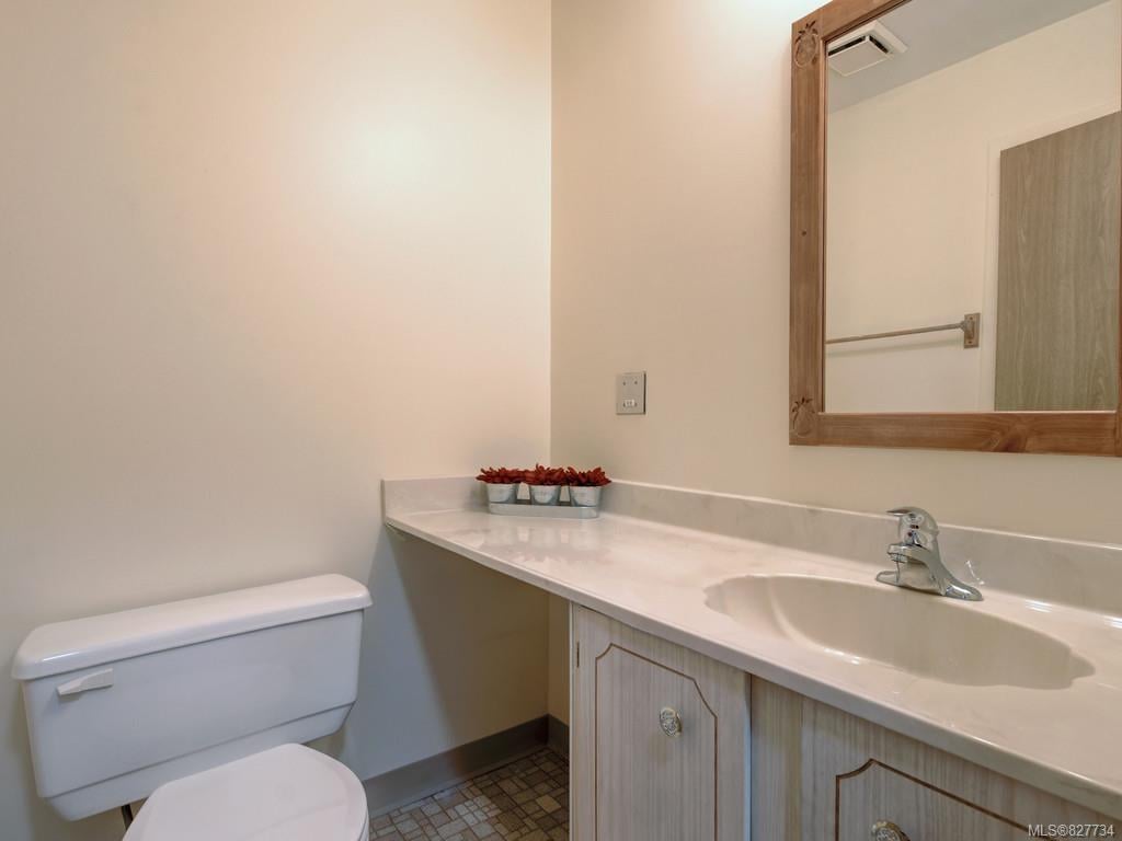 313-1745 Leighton Rd