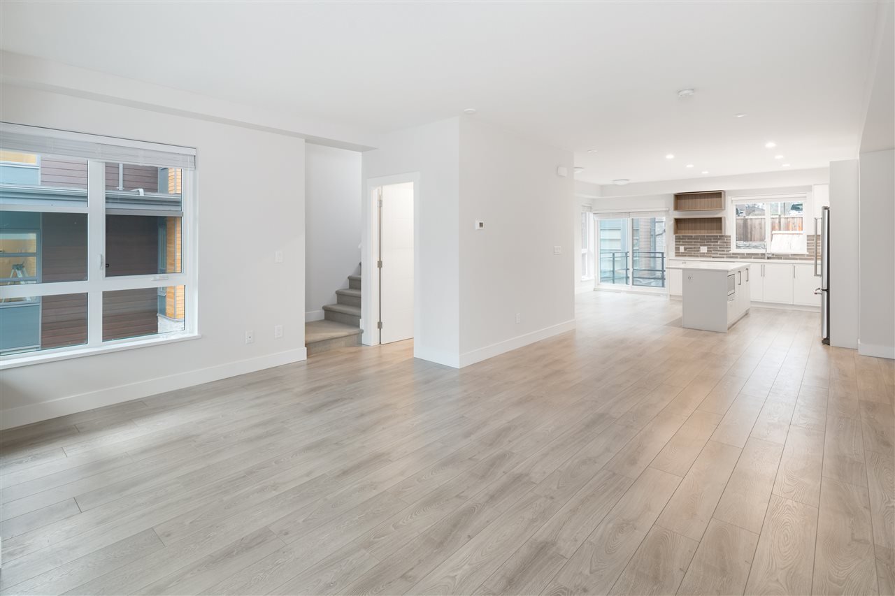6-70 Seaview Dr
