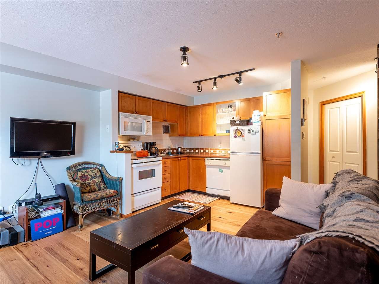 77/77a-4388 Northlands Blvd