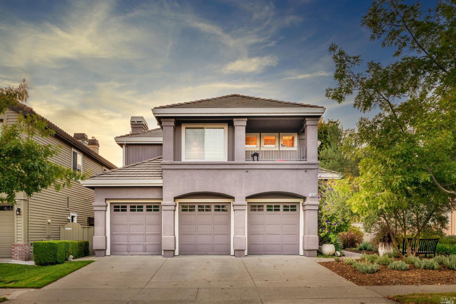 1829 Adobe Creek Dr