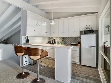 2411 Ocean Front Walk