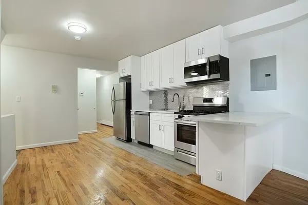 185 Wood Point Road Unit: 1