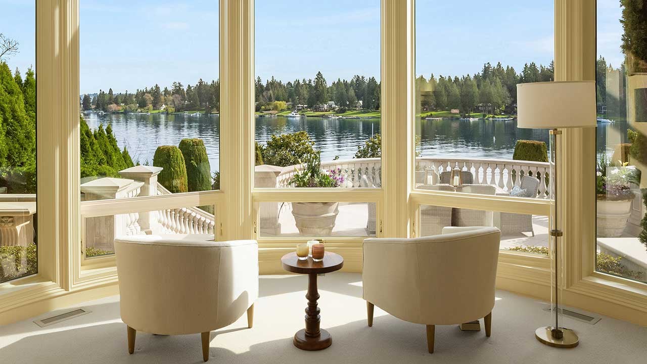 Medina Waterfront Estate