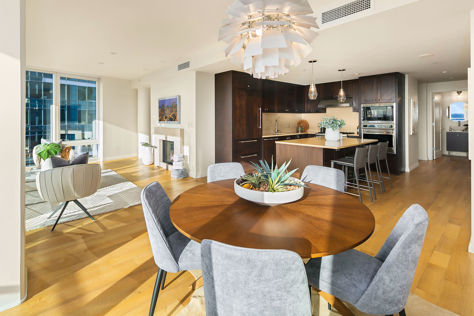 10700 NE 4th Street, Unit 3302
