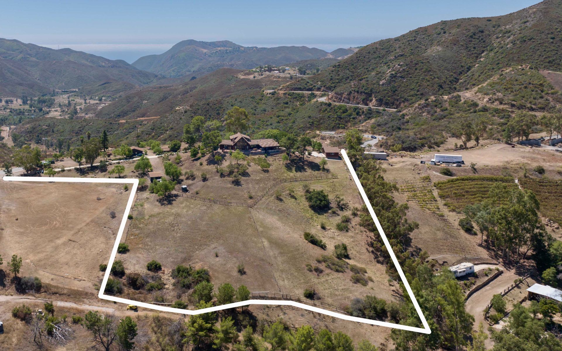 33007 Mulholland Hwy