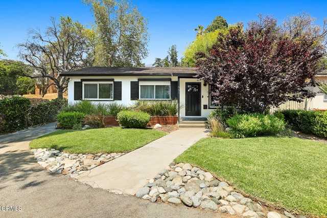 661 E Altadena Drive